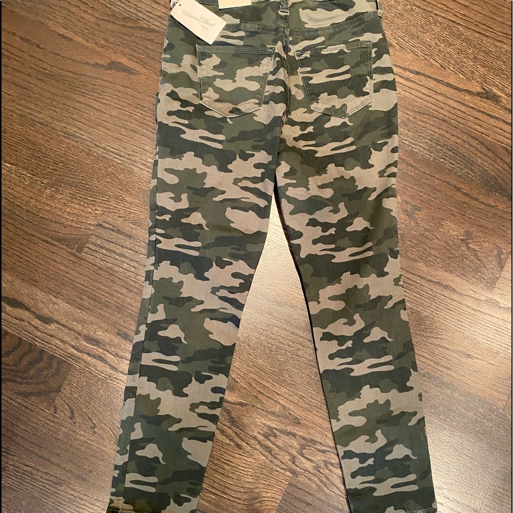 High rise skinny camo jeans